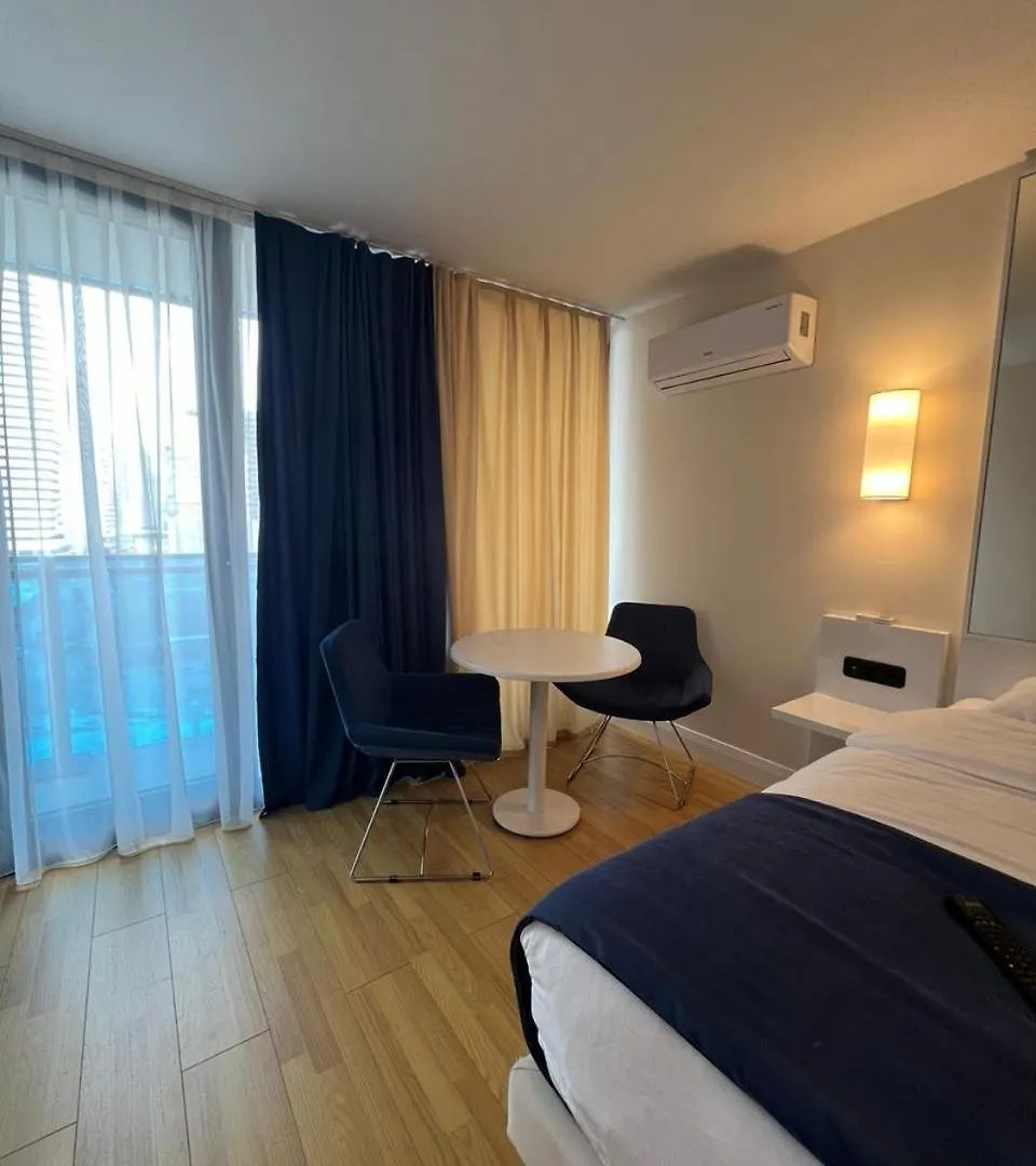 شقة فندقية باتومي Beautiful Apartments Near The Sea - Orbi City